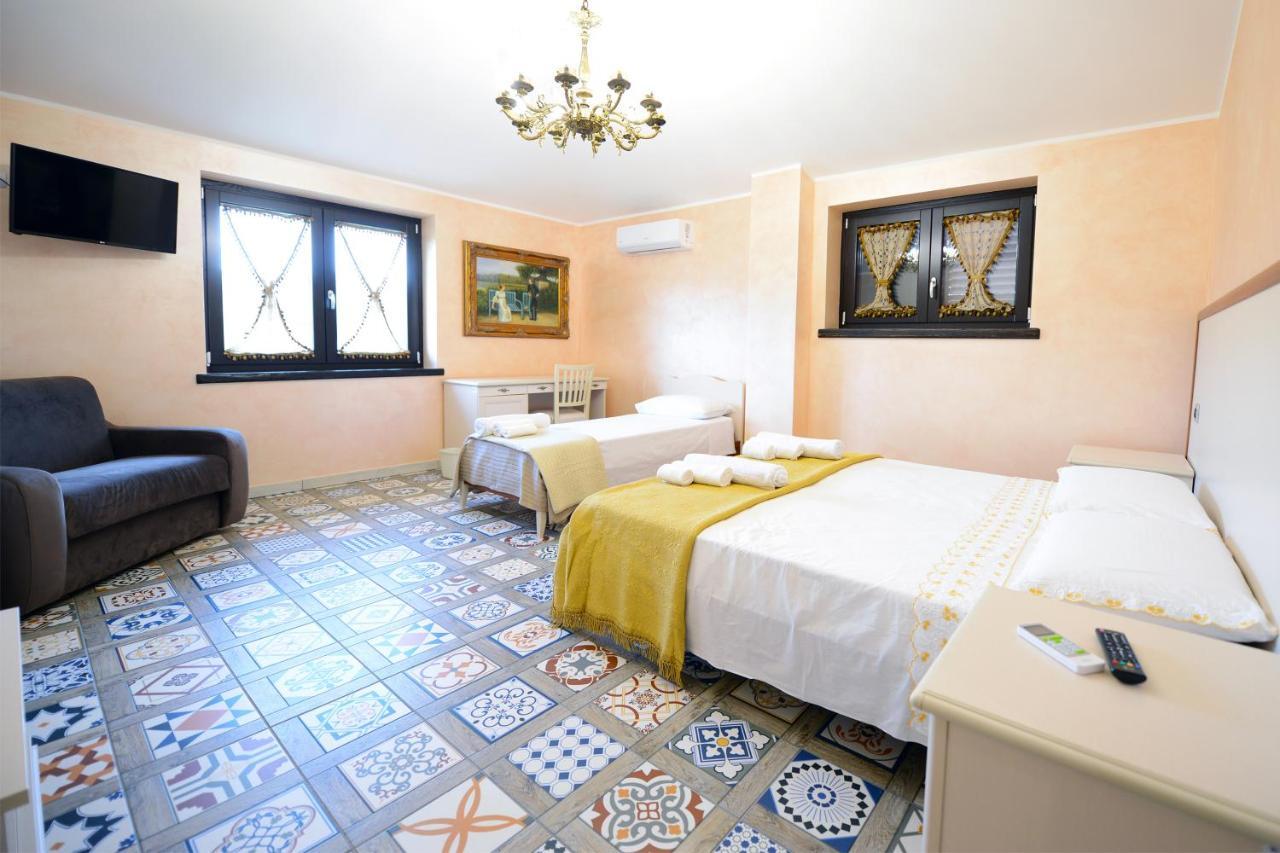 Domus Ansantica Villa Villamaina Kültér fotó