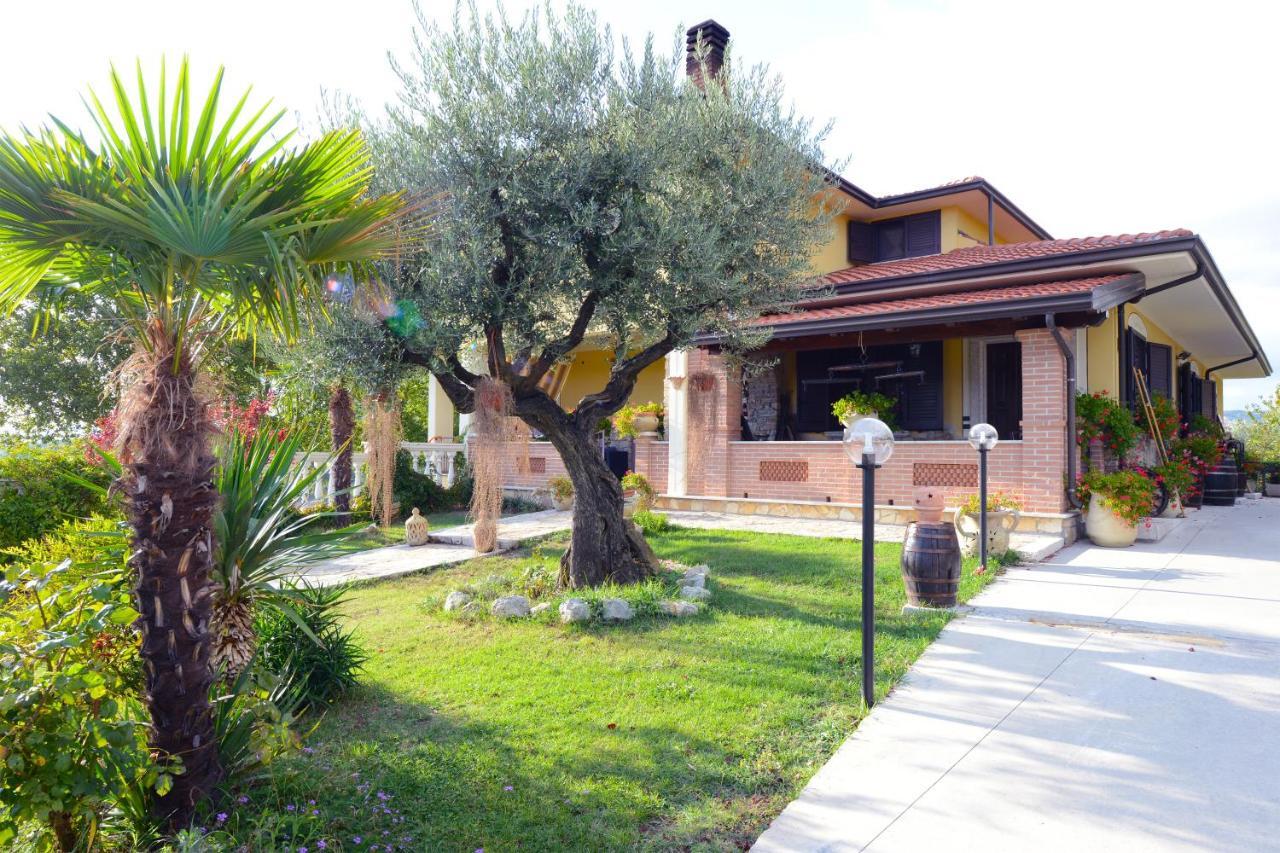 Domus Ansantica Villa Villamaina Kültér fotó